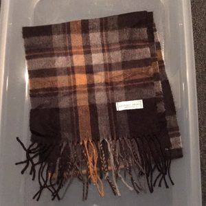 Geoffrey Beene plaid scarf